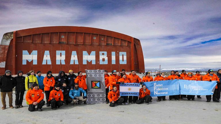 Danza en la Base Marambio 20230202