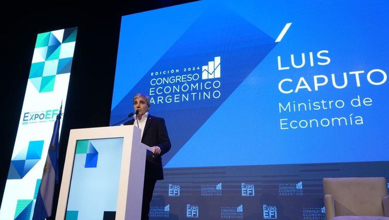 Luis Caputo en Expo EFI