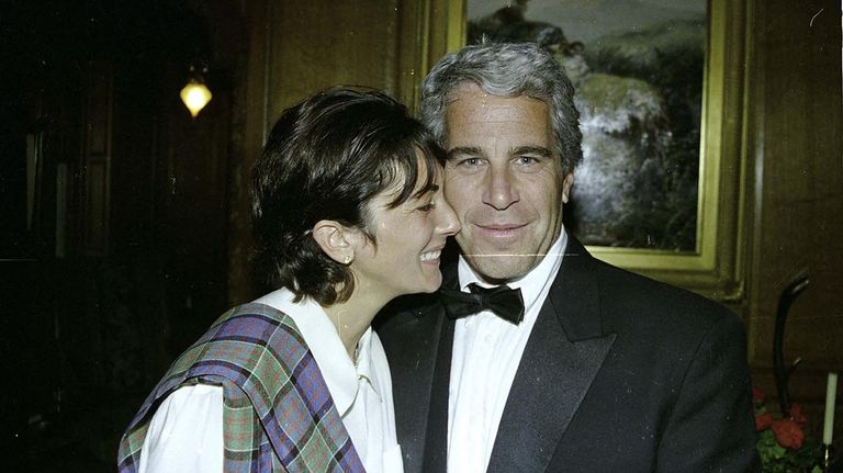 Jeffrey Epstein y Ghislaine Maxwell 20211209