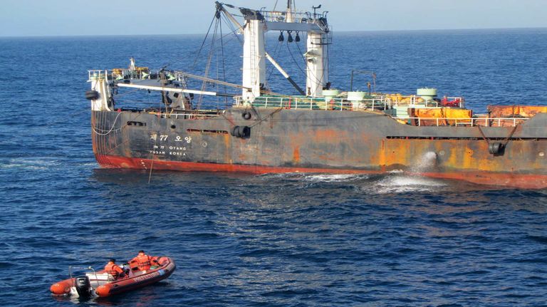 Pesca ilegal en el mar Argentino 20231010
