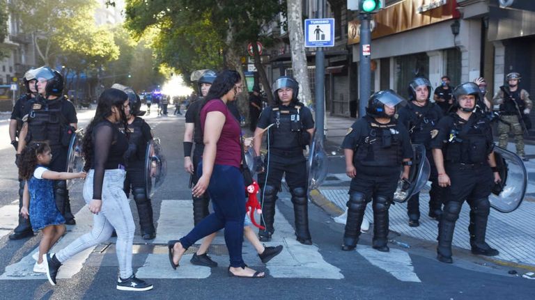 Marcha fuera del Congreso, reforma laboral 20260219