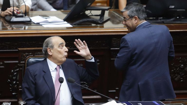 20250429 La Cámara de Diputados sesiona para interpelar al jefe de Gabinete, Guillermo Francos, sobre la estafa de la criptomoneda $LIBRA