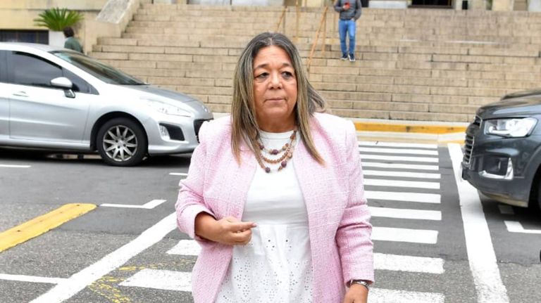 Adriana Mónica Nechevenko, escribana de Adorni declarando en Comodoro Py 08042026