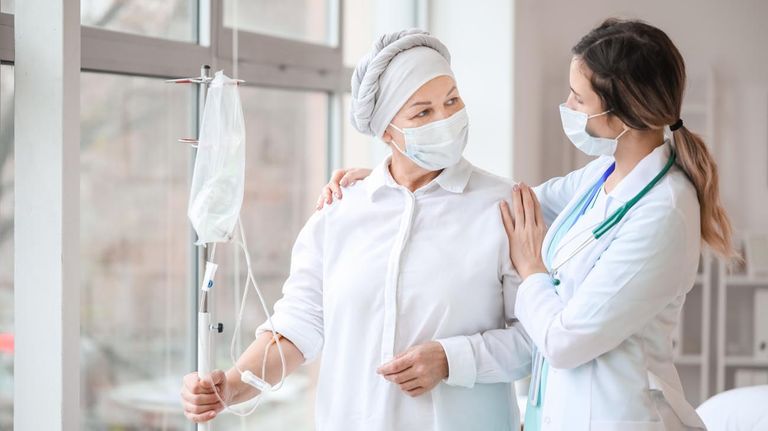 Pacientes enfermos con Cancer