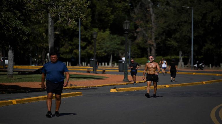 Ola de calor en Argentina 20230309