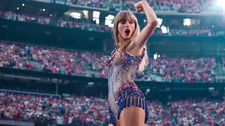 Taylor Swift en Seattle, un fenómeno que 'mueve el piso'.