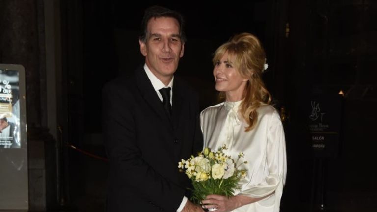 Así fue el espectacular look de Karina Rabolini en su casamiento con Ignacio Castro Cranwell
