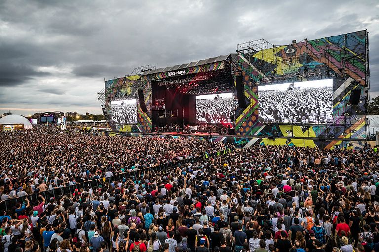Lollapalooza Argentina anuncia para 2019 su sexta edición con más de 100 bandas.