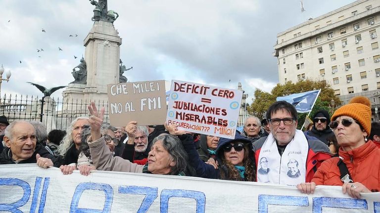 Marcha de jubilados20250528