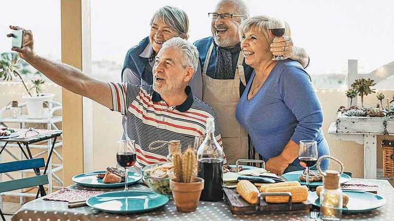 20210801_adultos_mayores_shutterstock_g