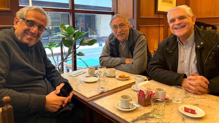 López Murphy con Brandoni y Suarez Lastra-20210713