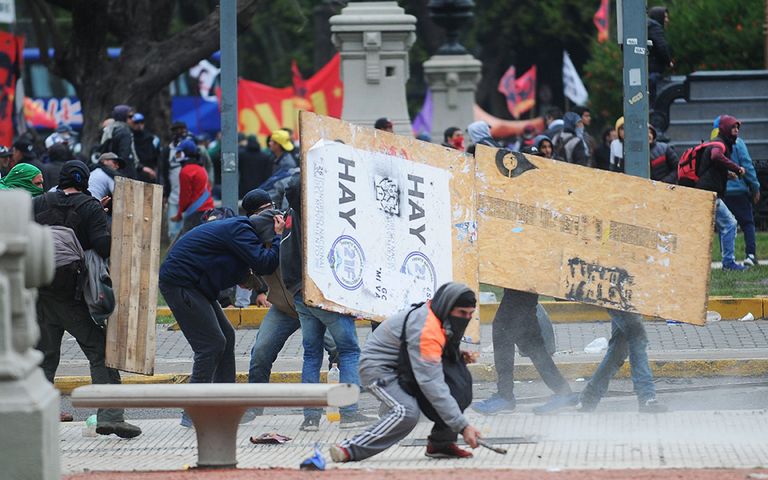 votacion presupuesto congreso incidentes cuarterolo-24-10-2018