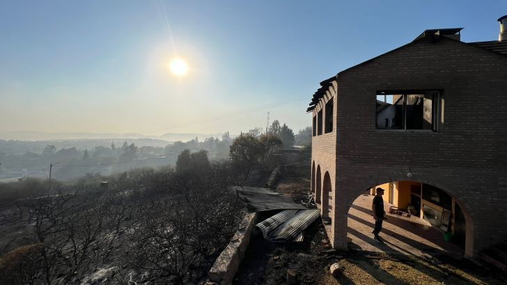10-10-2023 incendio Tala Huasi Córdoba