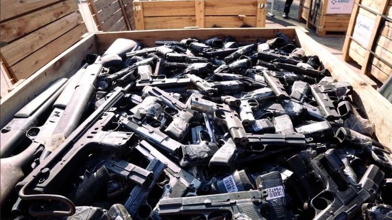 Armas