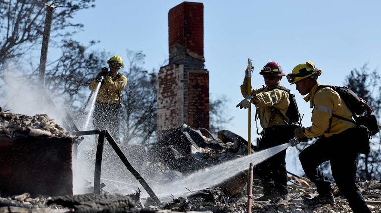 California incendio forestal Mountain Fire 20241108