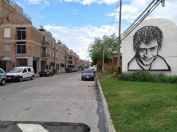 Costanera Sur: Entrada al Barrio Popular Rodrigo Bueno