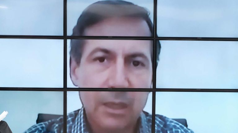 Luis Naidenoff, en la entrevista con Jorge Fontevecchia.