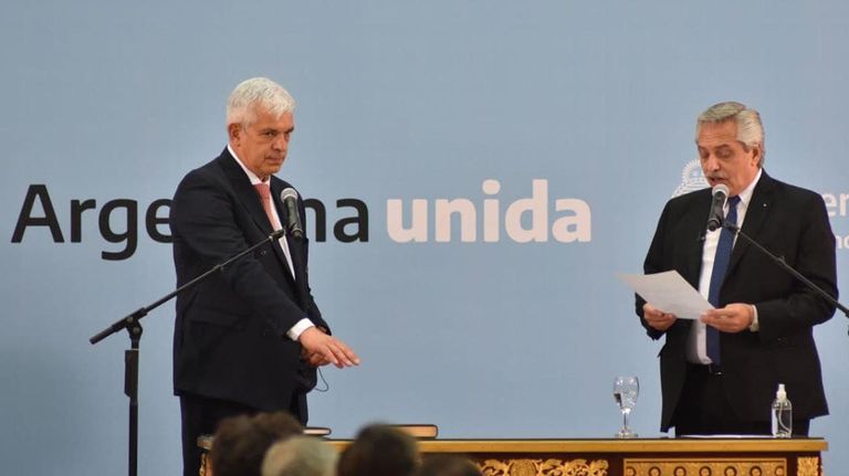 Jura de los nuevos ministros del gabinete 202100920