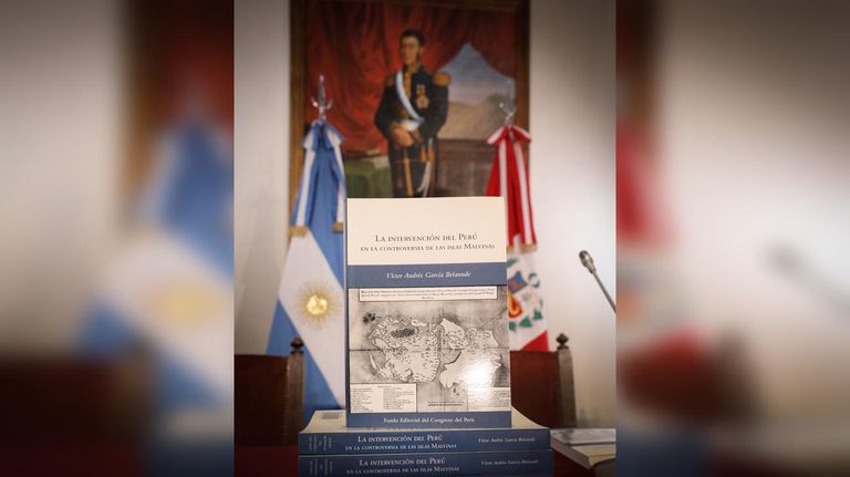 Presentación del libro de Victor Andres Garcia Belaunde, “La Intervención del Perú en la controversia de las Islas Malvinas