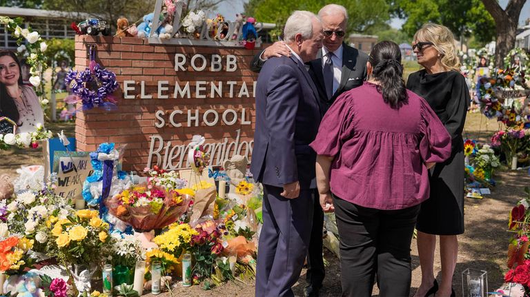 Masacre de la Escuela Primaria Robb de Uvalde