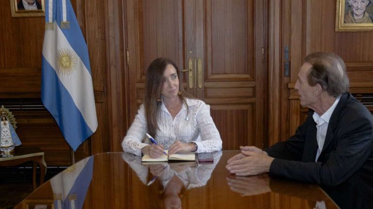 Victoria Villarruel y Nicolas Kasanzew 20240214
