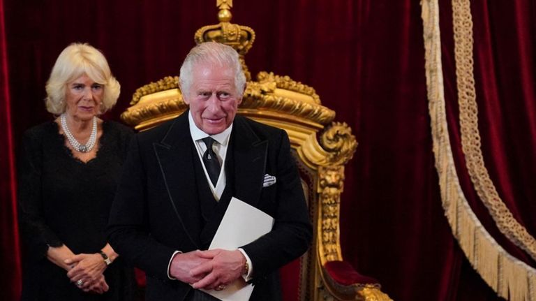 La corona de la reina consorte Camilla