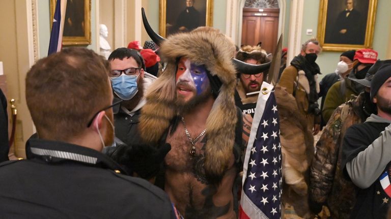 Tomaron por asalto el Capitolio.
