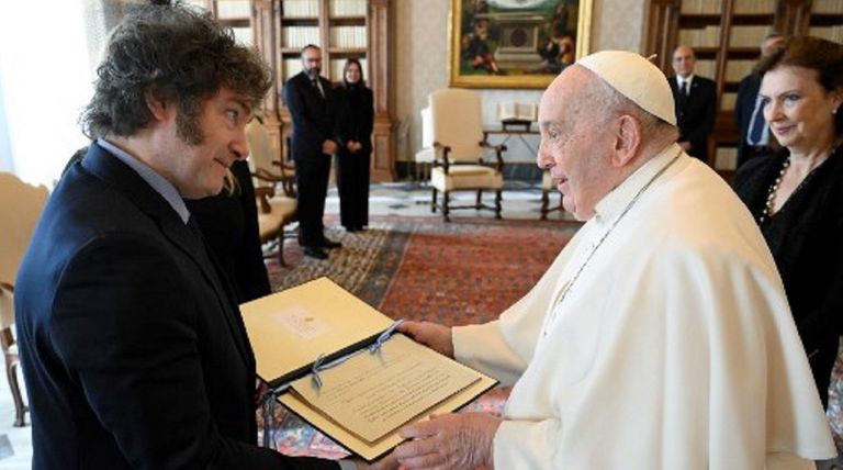 Javier Milei y el papa Francisco