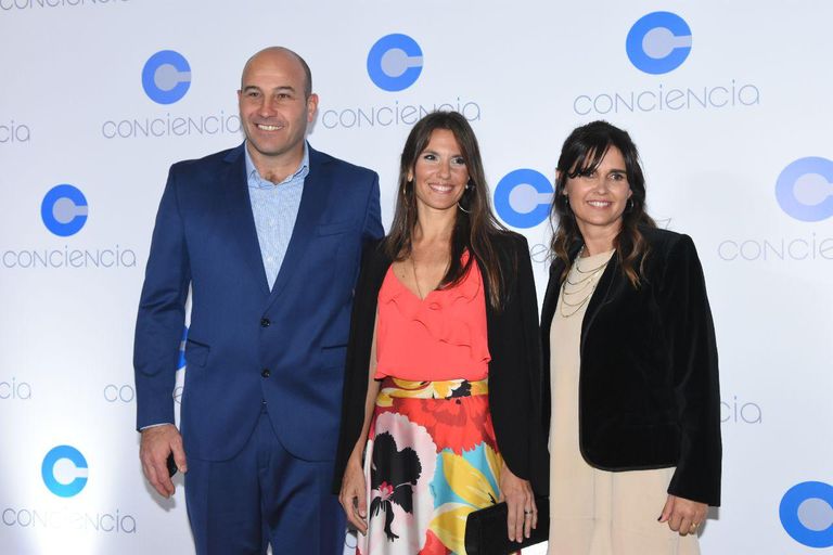 politicos cena fundacion conciencia 2019