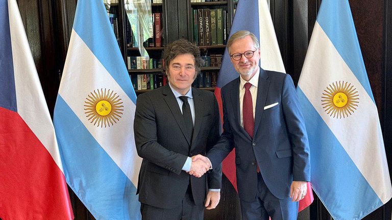 Javier Milei y el Primer Ministro checo, Petr Fiala
