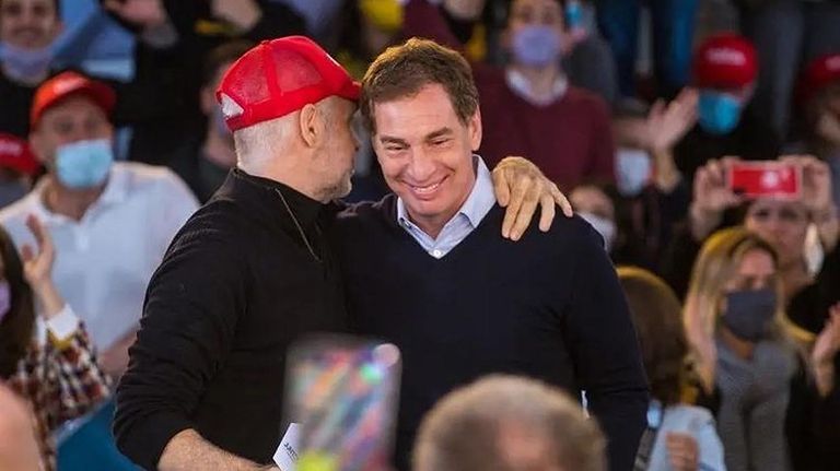 Gestos y actitudes de los políticos 20210920