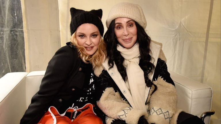 Cher g_20231024