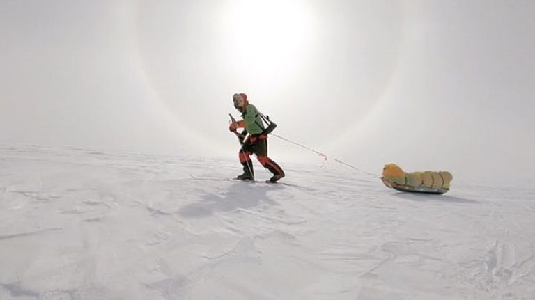 Colin O'Brady aventurero estadounidense cruzó Antártida a pie