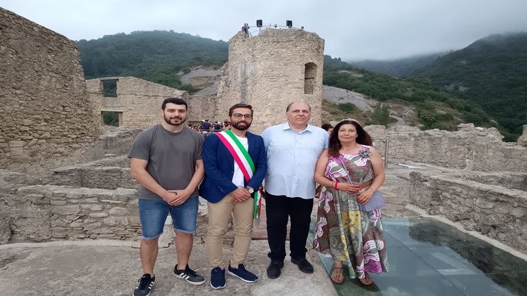 Inauguración del castillo de Petramala