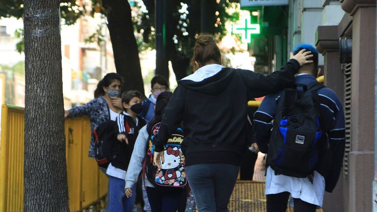 ESCUELAS