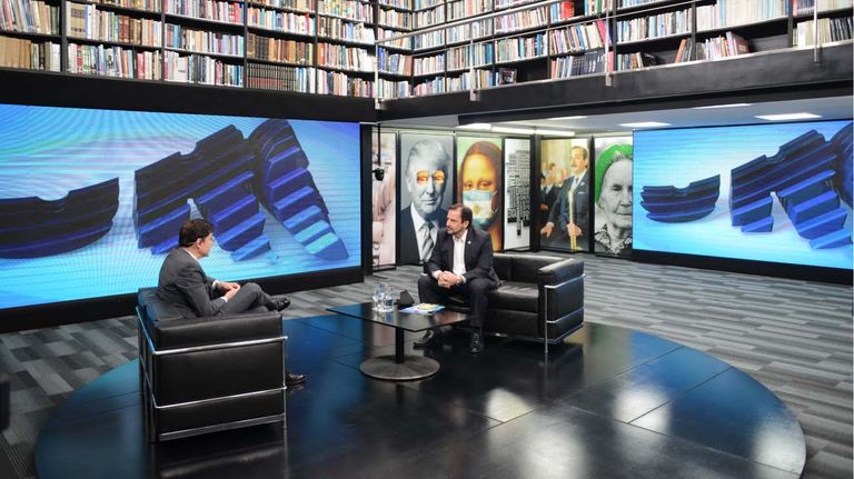 El intendente de Escobar, Ariel Sujarchuk, en la entrevista con jorge Fontevecchia.