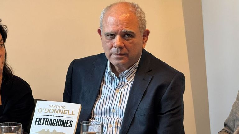 Santiago O’Donnell presentó Filtraciones, su nuevo libro.