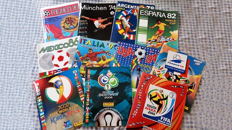 Álbumes de figurutas de diferentes años 20220824