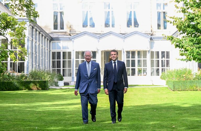 Carlos III en Francia
