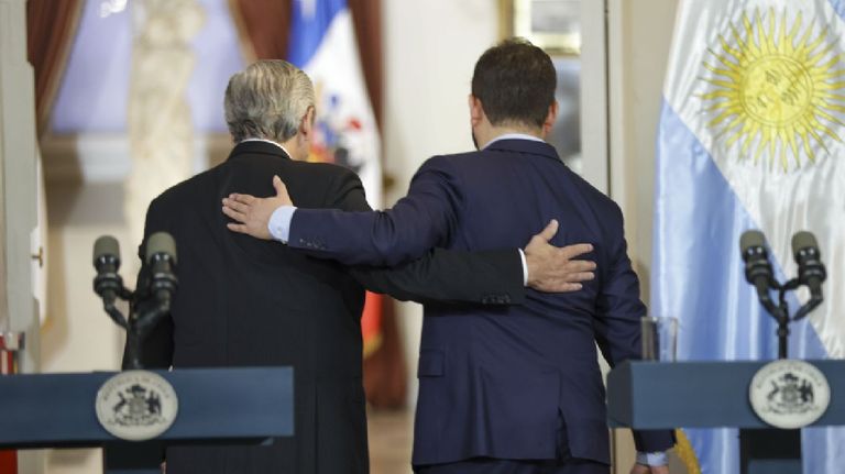Alberto Fernández y Gabriel Boric 20230405