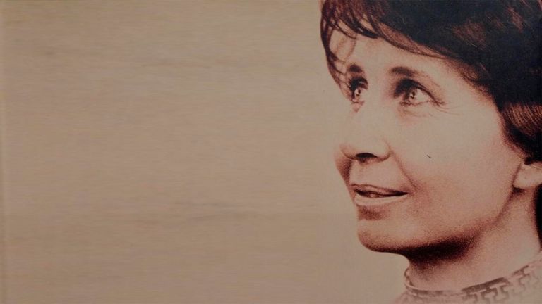 María Esther de Miguel
