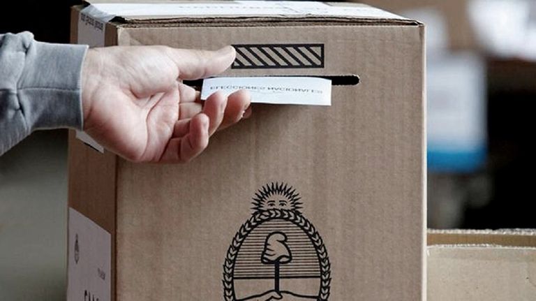 Elecciones 2023: cómo verificar el padrón electoral provisorio