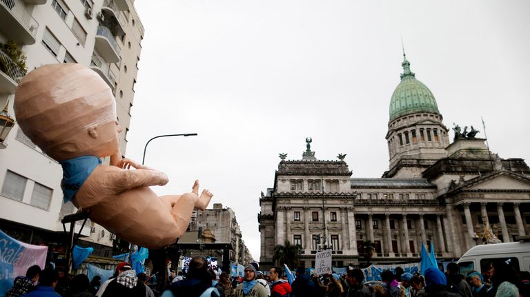 votacion-senado-aborto-AP-08-08-2018