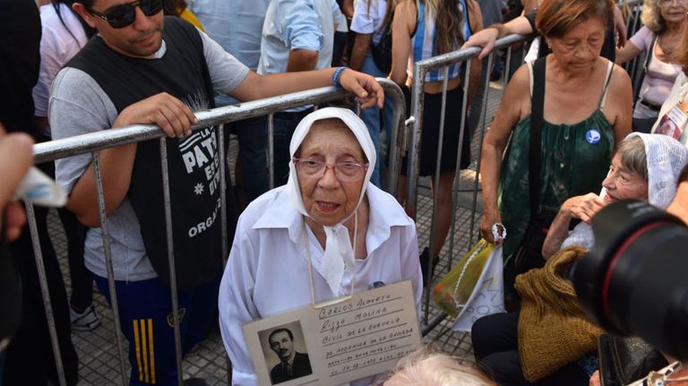 Homenaje a Hebe de Bonafini en Pza. de Mayo