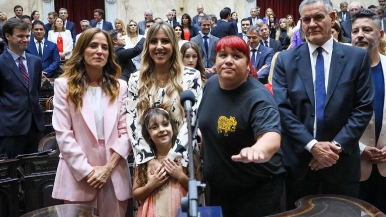 Jura de nuevos diputados