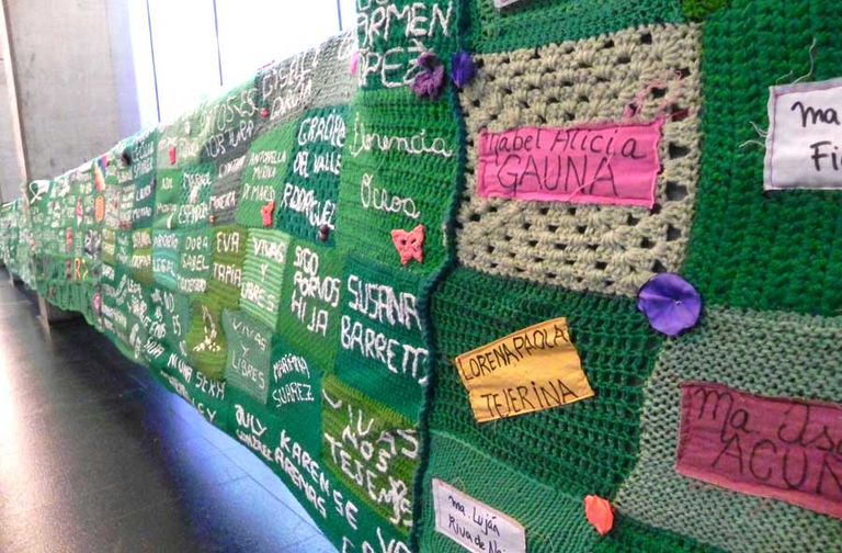 Políticas del deseo: para todes, tode. Muestra colectiva en el Centro Cultural Kirchner.