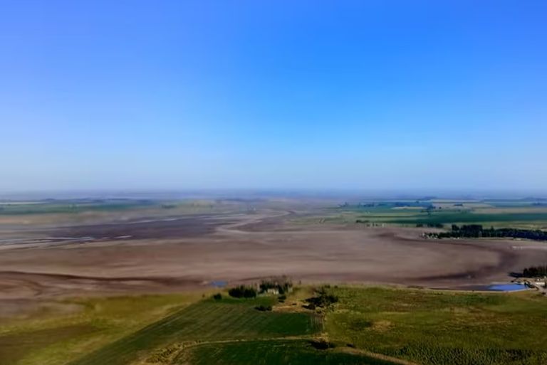 Laguna de Gómez de Junín completamente arrasada por la sequía