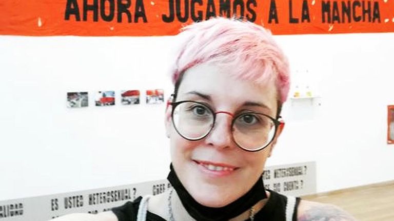 Mel Randev quien recibió el primer título no binarie 20220428