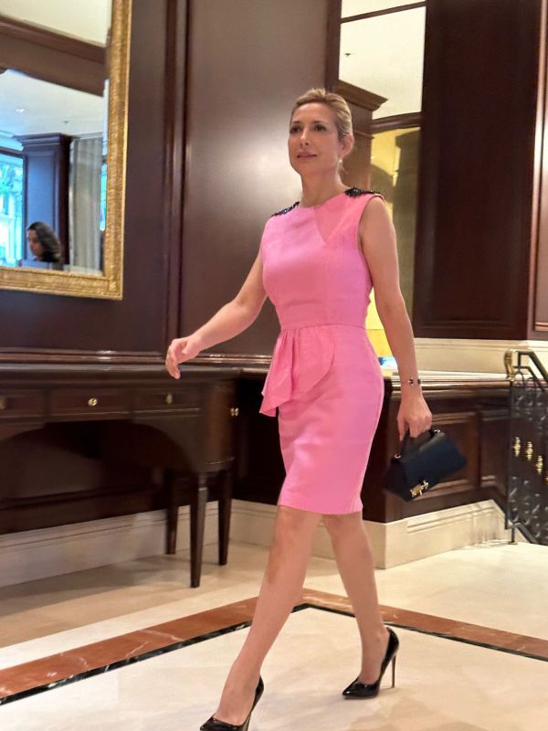 Fabiola Yañez se suma al