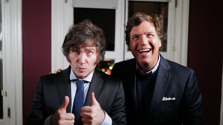 Tucker Carlson publicó la entrevista a Milei